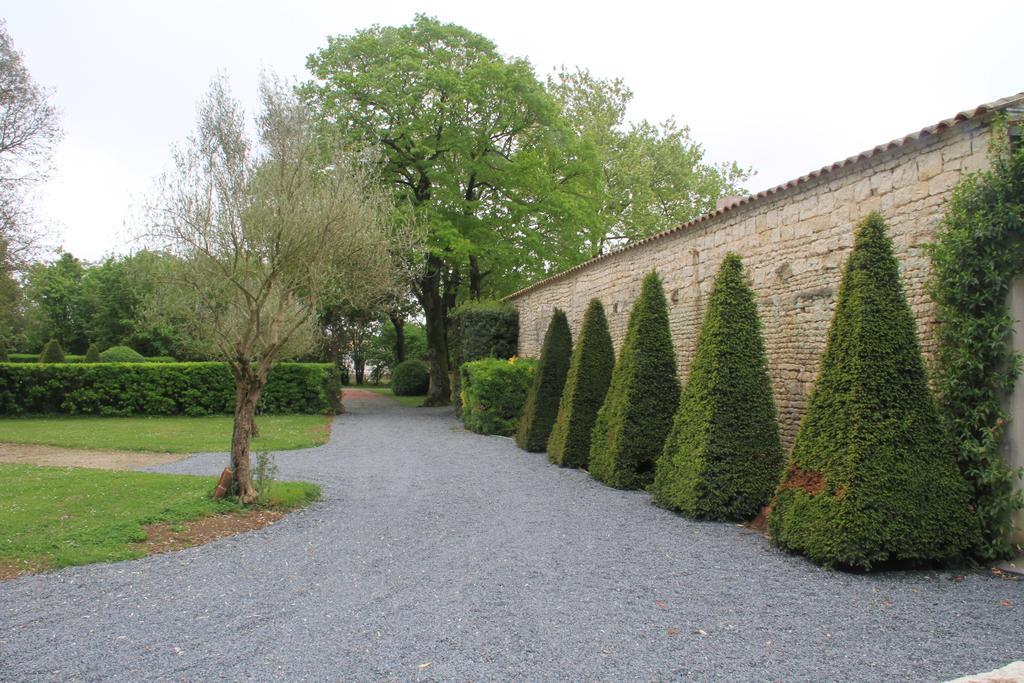 Aigrefeuille-dʼAunis La Grange D'Aunis B&B 외부 사진